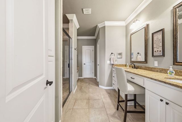 1685 Coopers Cove, Fayetteville, AR 72701