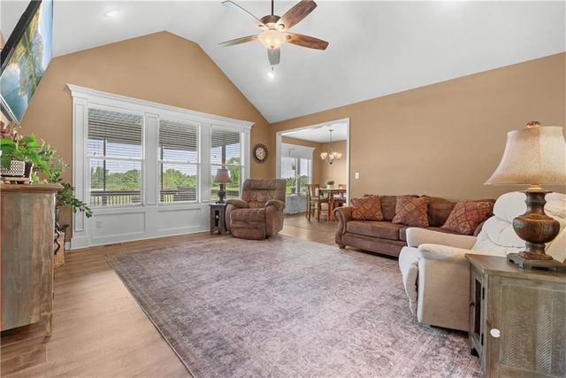 37006 E Church Road, Oak Grove, MO 64075