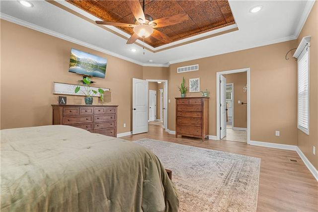 37006 E Church Road, Oak Grove, MO 64075