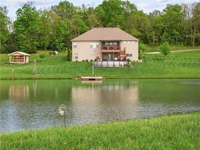 37006 E Church Road, Oak Grove, MO 64075