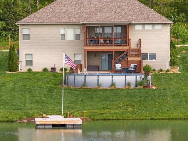 37006 E Church Road, Oak Grove, MO 64075