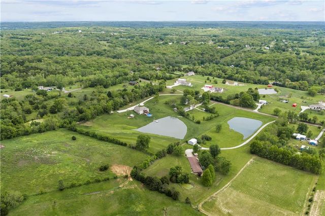 37006 E Church Road, Oak Grove, MO 64075