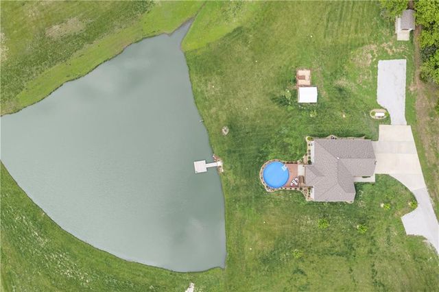 37006 E Church Road, Oak Grove, MO 64075