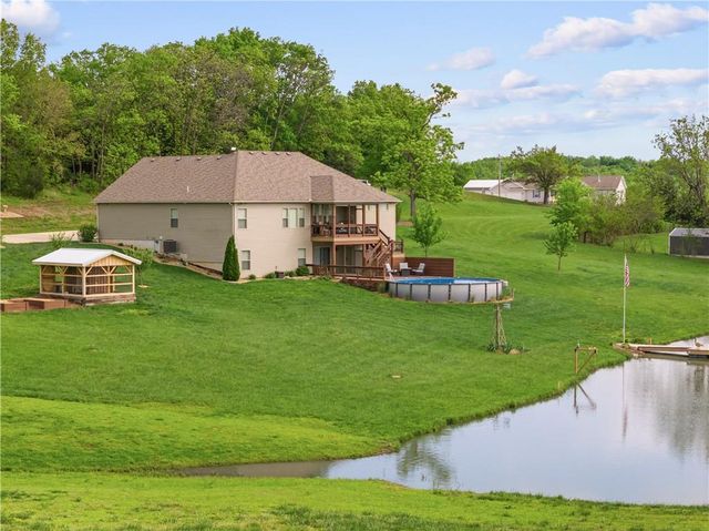 37006 E Church Road, Oak Grove, MO 64075