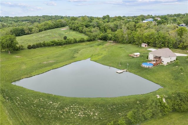 37006 E Church Road, Oak Grove, MO 64075