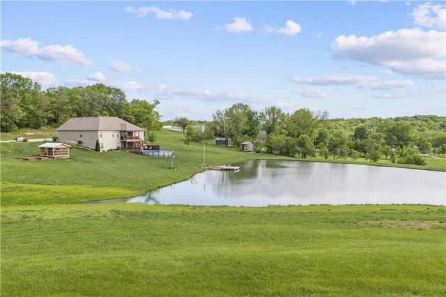37006 E Church Road, Oak Grove, MO 64075