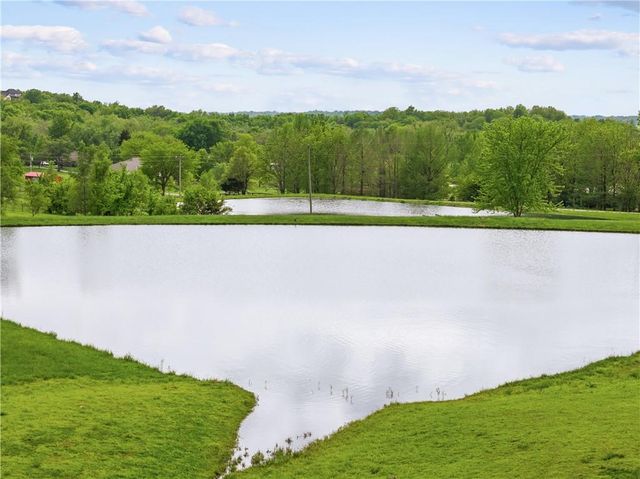37006 E Church Road, Oak Grove, MO 64075
