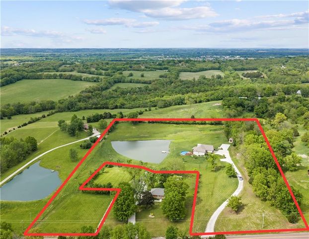 37006 E Church Road, Oak Grove, MO 64075