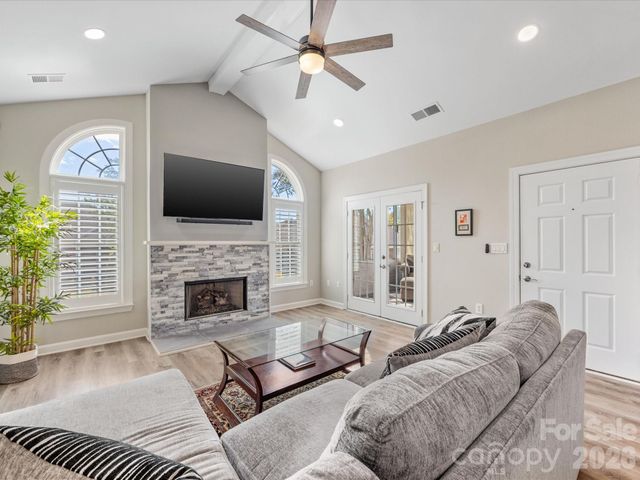 11906 Ludwell Branch Court, Charlotte, NC 28277