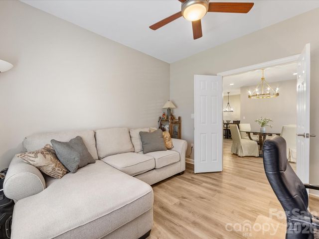 11906 Ludwell Branch Court, Charlotte, NC 28277