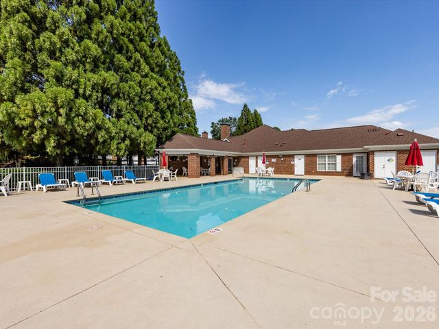 11906 Ludwell Branch Court, Charlotte, NC 28277