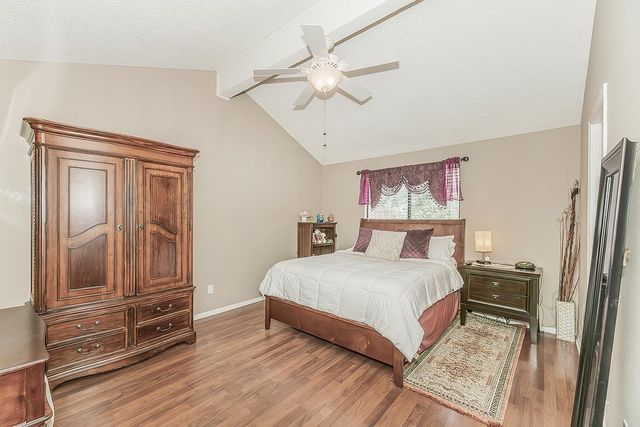 1908 E Niles Avenue, Fresno, CA 93720