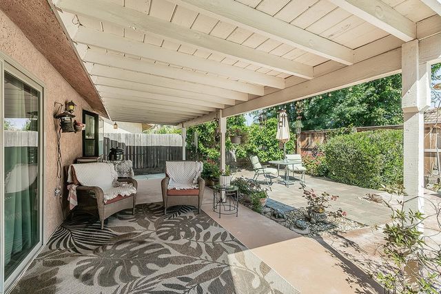 1908 E Niles Avenue, Fresno, CA 93720