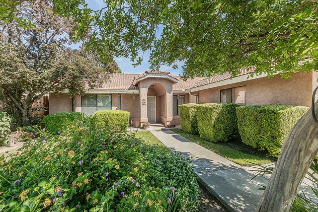1908 E Niles Avenue, Fresno, CA 93720