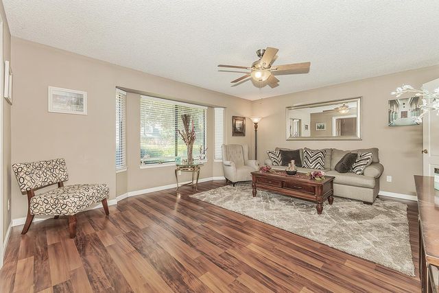 1908 E Niles Avenue, Fresno, CA 93720