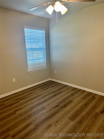 3424 Little John, Durant, OK 74701