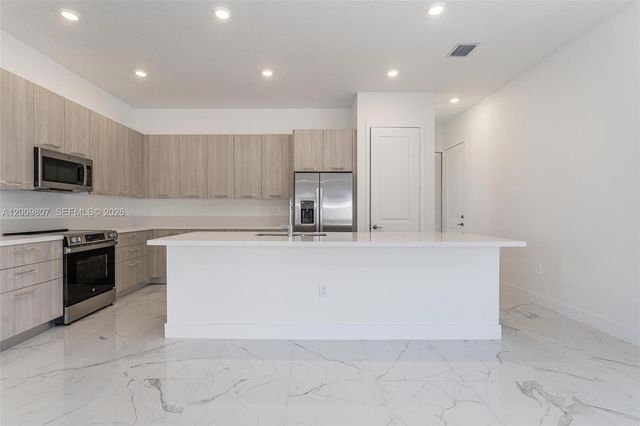 12259 SW 43rd St 0, Davie, FL 33330