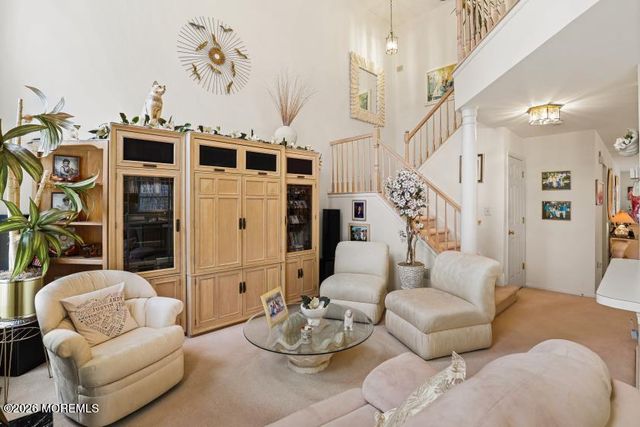 48 Charles Court, Ocean Twp, NJ 07712