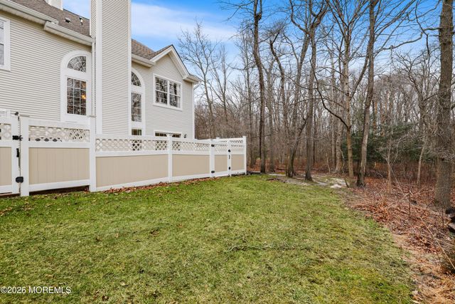 48 Charles Court, Ocean Twp, NJ 07712