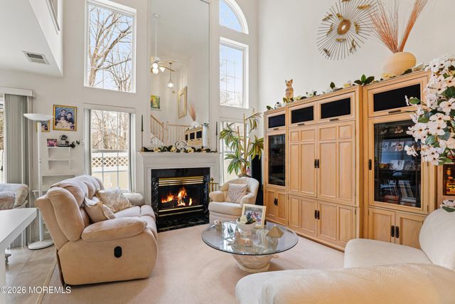 48 Charles Court, Ocean Twp, NJ 07712