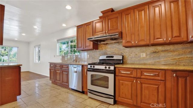 3289 Inglewood Boulevard, Los Angeles, CA 90066