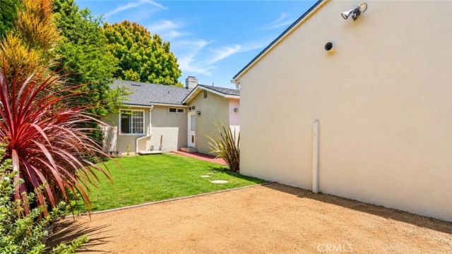 3289 Inglewood Boulevard, Los Angeles, CA 90066