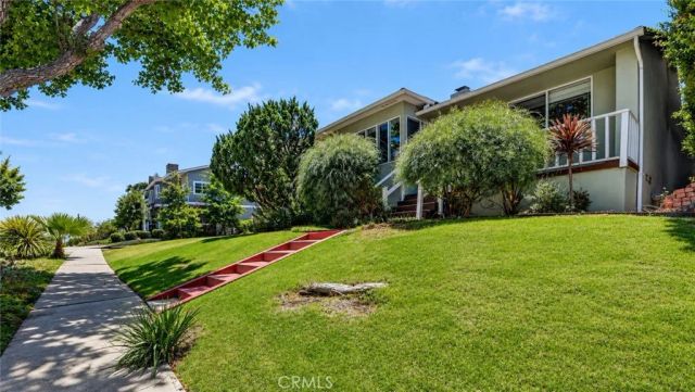 3289 Inglewood Boulevard, Los Angeles, CA 90066