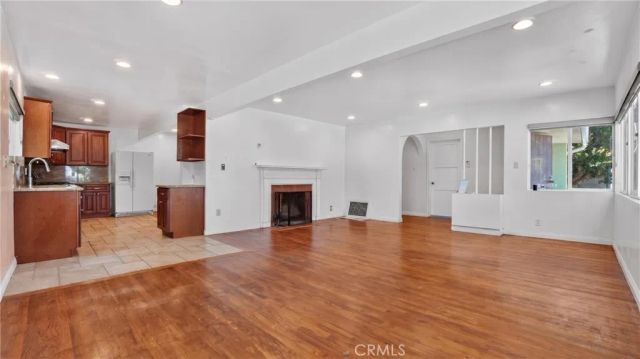3289 Inglewood Boulevard, Los Angeles, CA 90066