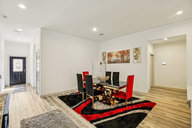 723 Westwood Drive, League City, TX 77573