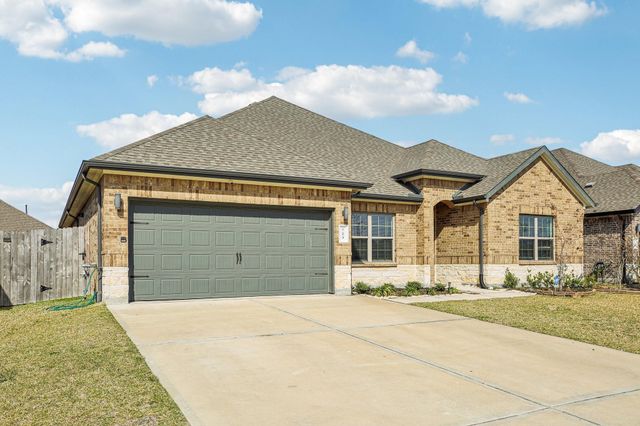 723 Westwood Drive, League City, TX 77573