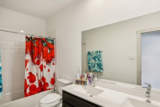 723 Westwood Drive, League City, TX 77573