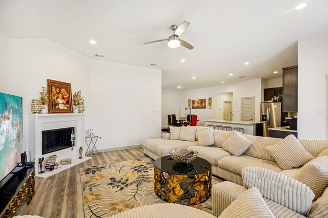 723 Westwood Drive, League City, TX 77573