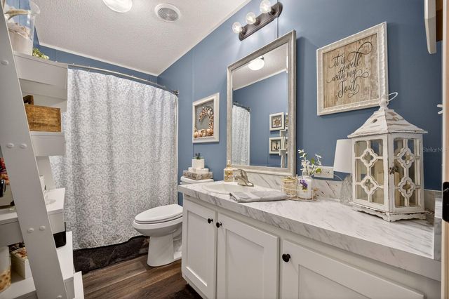 8013 SERGEANT PEPPER DR, Howey In The Hills, FL 34737