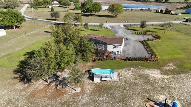 8013 SERGEANT PEPPER DR, Howey In The Hills, FL 34737