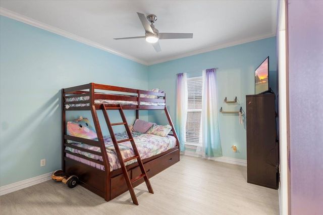 305 Bridgers Hill Rd, Longview, TX 75604
