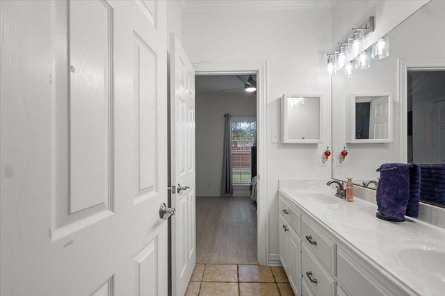 305 Bridgers Hill Rd, Longview, TX 75604