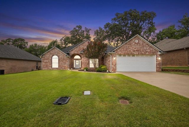 305 Bridgers Hill Rd, Longview, TX 75604