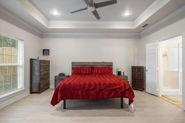 305 Bridgers Hill Rd, Longview, TX 75604