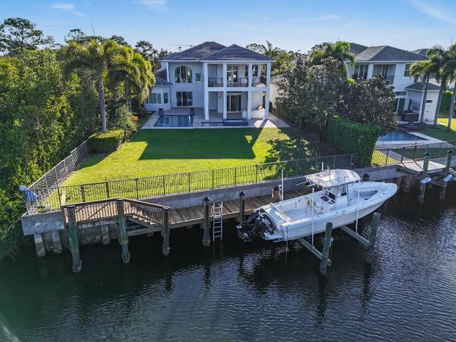 13965 Willow Cay Drive, Juno Beach, FL 33408