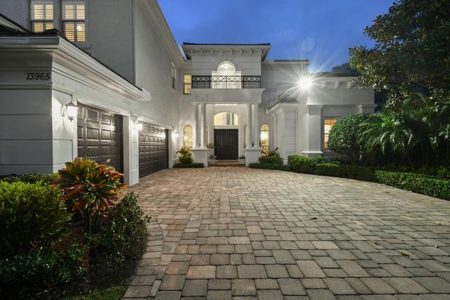 13965 Willow Cay Drive, Juno Beach, FL 33408