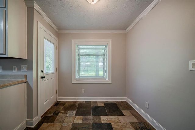 228 Amour SW Way, Lilburn, GA 30047