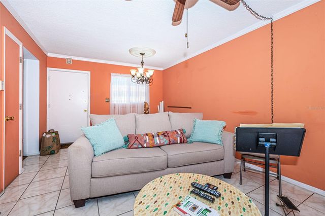 2001 GREENBRIAR BOULEVARD 6, Clearwater, FL 33763