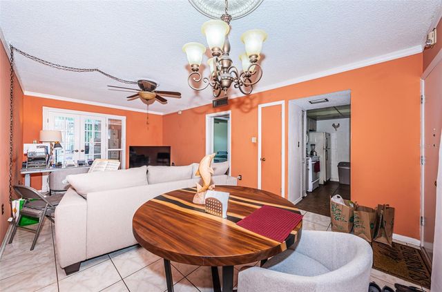 2001 GREENBRIAR BOULEVARD 6, Clearwater, FL 33763