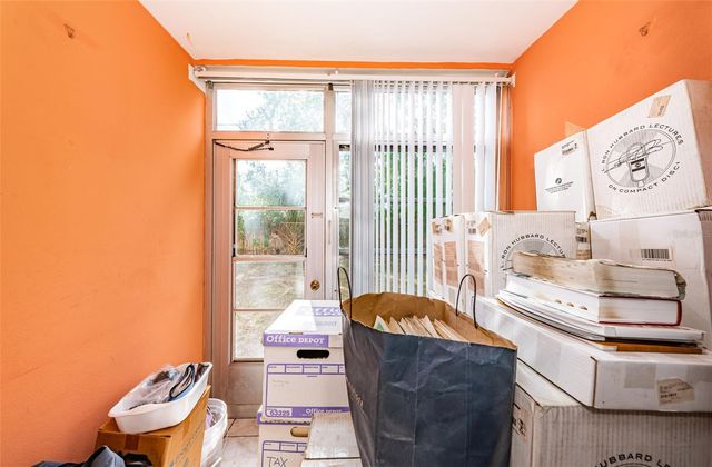 2001 GREENBRIAR BOULEVARD 6, Clearwater, FL 33763