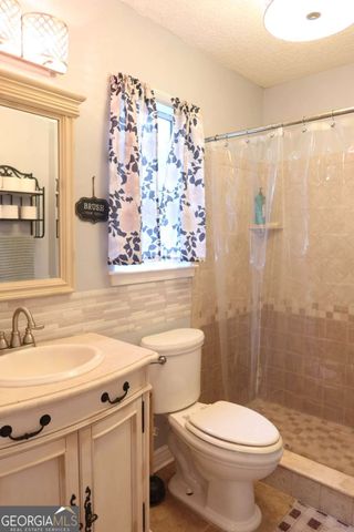 617 Robin Lane, Folkston, GA 31537