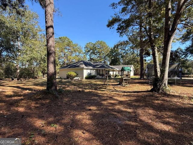 617 Robin Lane, Folkston, GA 31537