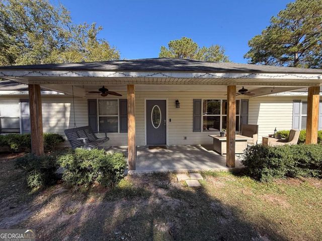 617 Robin Lane, Folkston, GA 31537