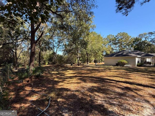 617 Robin Lane, Folkston, GA 31537