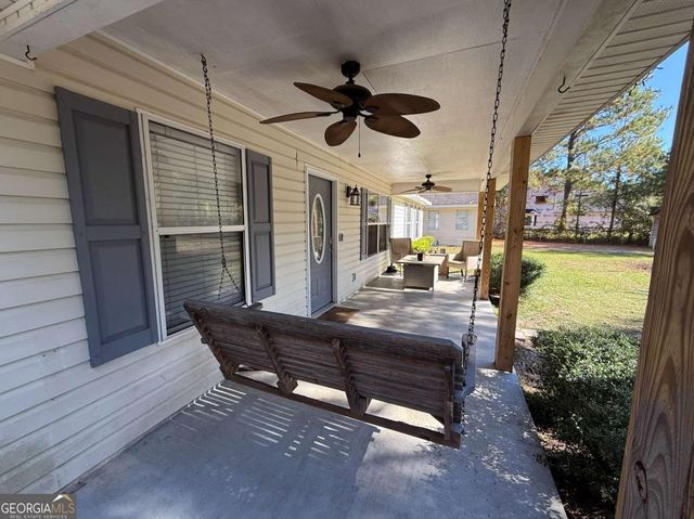 617 Robin Lane, Folkston, GA 31537