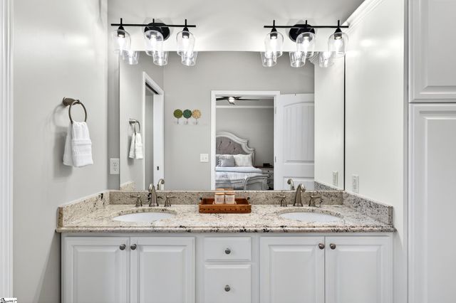 218 Willowgreen Way, Greer, SC 29651